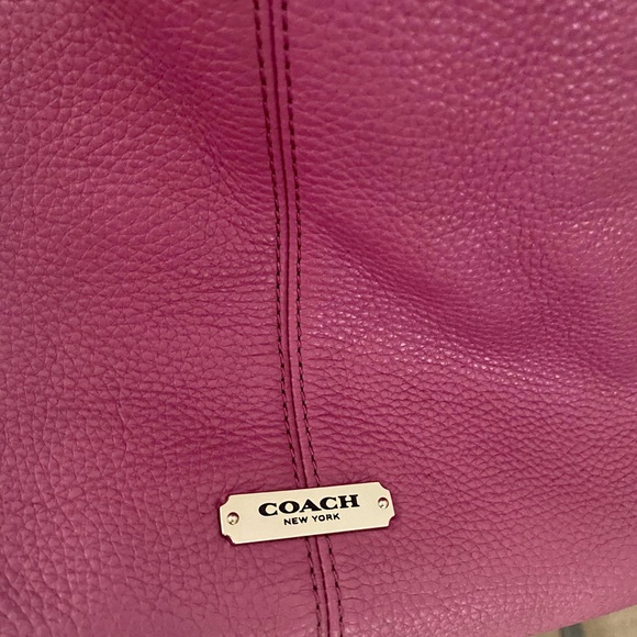 Coach Plum Avery Hobo Leather Bag - Picture 2 of 8